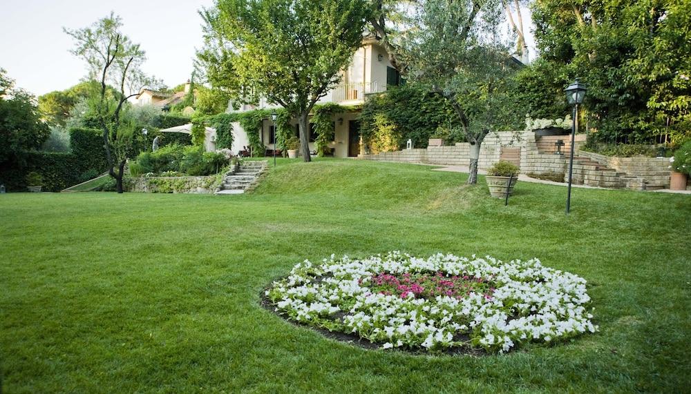 Villa Magnolia Relais Рим Екстериор снимка